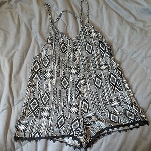 ONE CLOTHING TRIBAL ROMPER NWOT